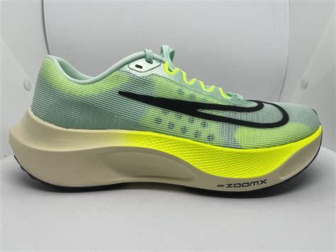 Nike Zoom Fly 5 Review (100 km): ZoomX Core and New Plate 